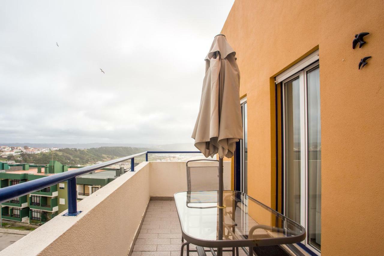 Elegant Sea View Apartment Назаре Экстерьер фото
