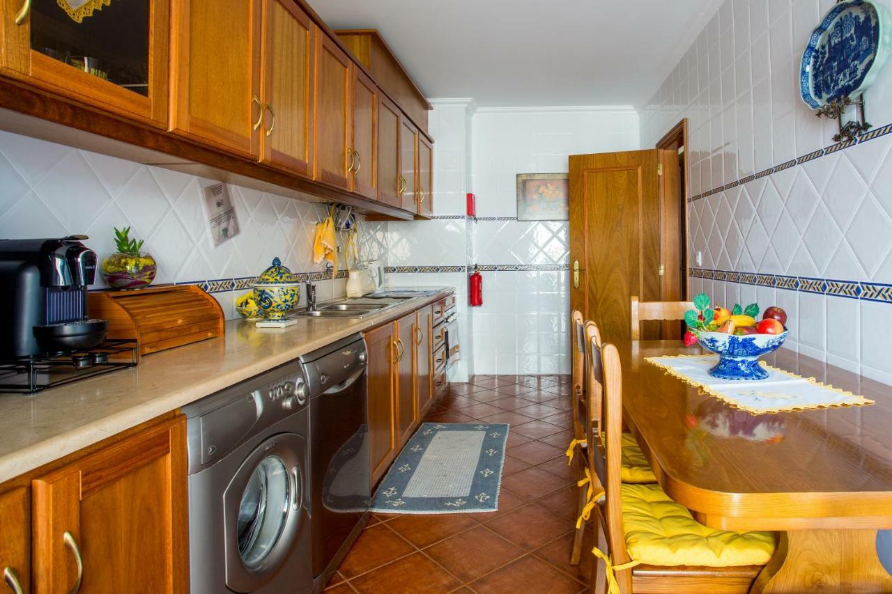 Elegant Sea View Apartment Назаре Экстерьер фото